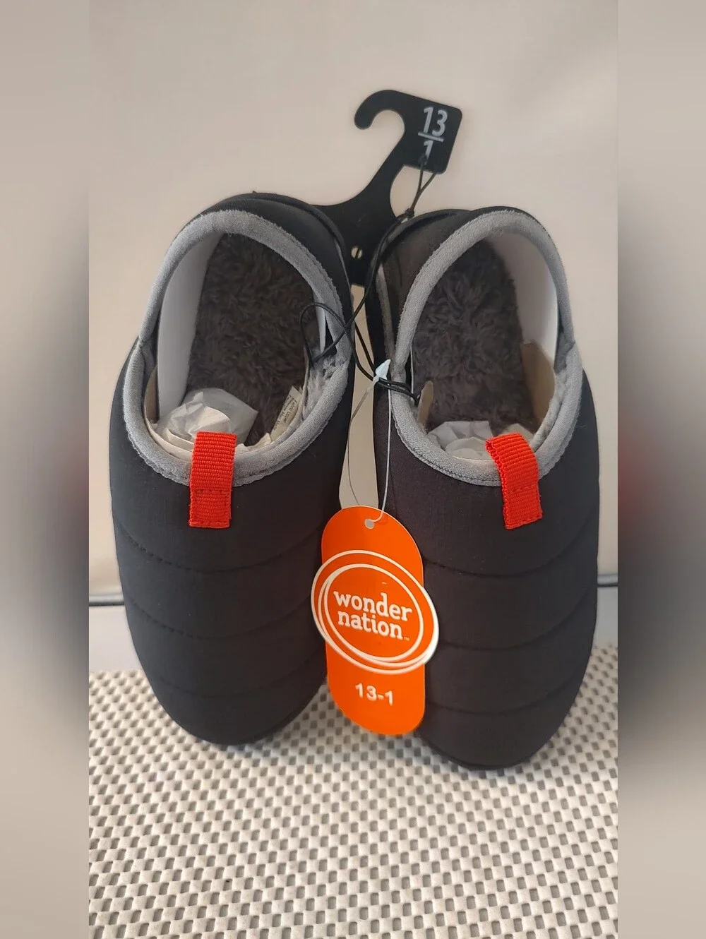Wonder Nation Boys Size 13/1 Slippers Lined House Slippers NWT Black/Gray